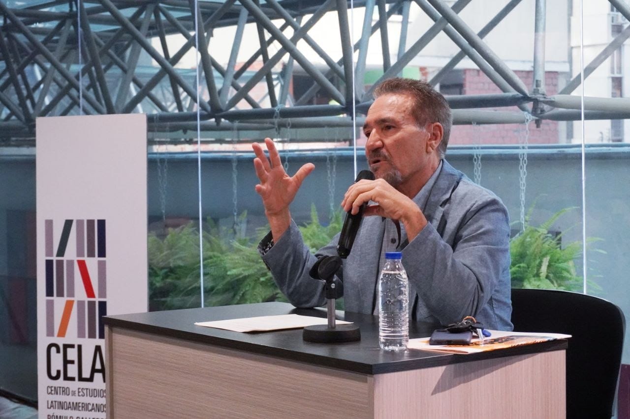 La producción literaria venezolana desde la perspectiva del petróleo en cinco sesiones