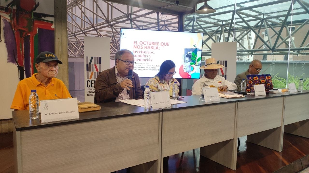 Inició la jornada de debate “El Octubre que nos habla: Territorios, Sonidos y Memorias”